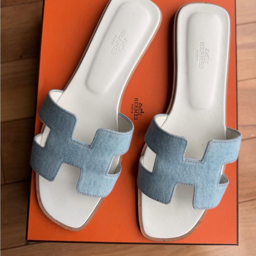 Hermès Oran Light Blue Denim Slide Sandals - Picture 8 of 8